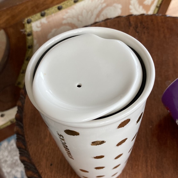 Starbucks Lidded Cup - Picture 10 of 10